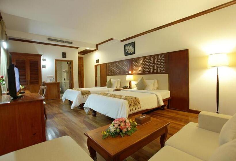 ویلای لوکس 1 خوابه, Sokhalay Angkor Villa Resort