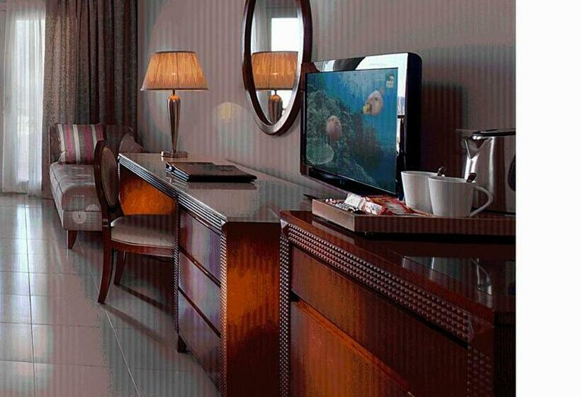 اتاق لوکس, Baron Palace Sahl Hasheesh