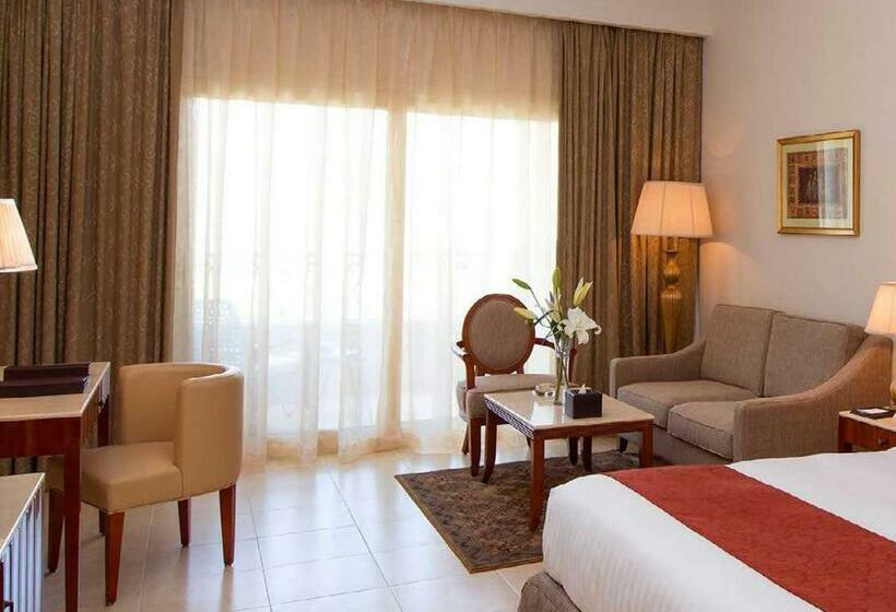 اتاق لوکس با چشم‌انداز دریا, Baron Palace Sahl Hasheesh