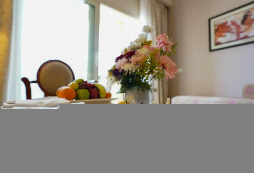 سوئیت رویال, Baron Palace Sahl Hasheesh