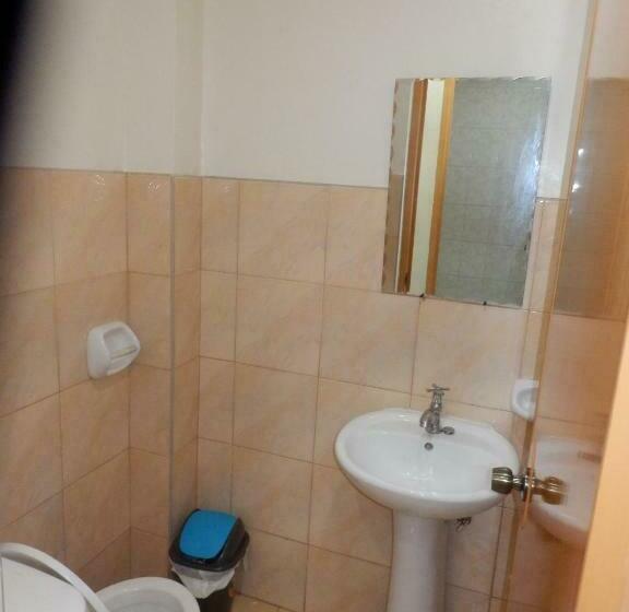 اتاق استاندارد, Sunshine Paradise Inn