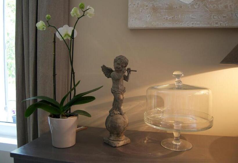 Апартаменты 2 Спальни, Appart Hôtel 27 Le Lion D Or