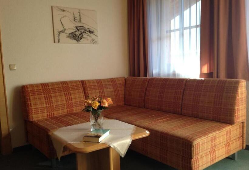 Apartamento 2 Dormitórios, Haus Christaldo