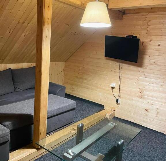Апартаменты 2 Спальни, Penzion Lesní Zátiší  Harrachov