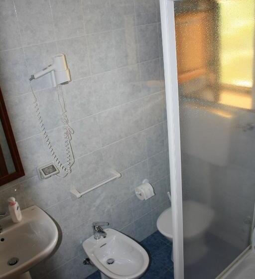 اتاق لوکس, B&b Villa Calagioli