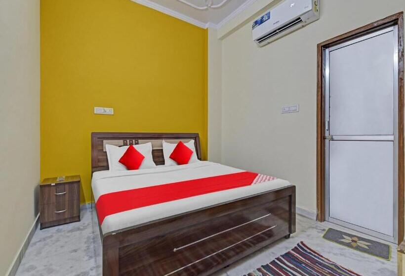 三人经典房间, Oyo 82088  Hastinapur Residency Near Jaipur Airport