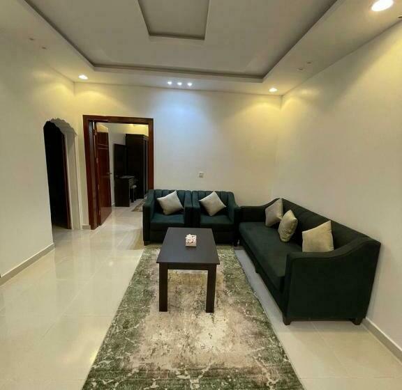 Apartamento 2 Dormitórios, Abyat Mira