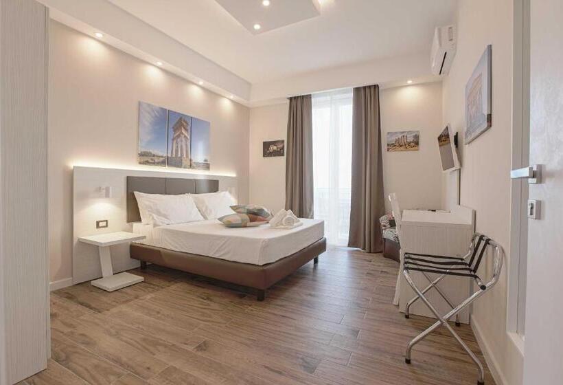 Апартаменты 1 Спальня Вид на Море, Esseneto Rooms