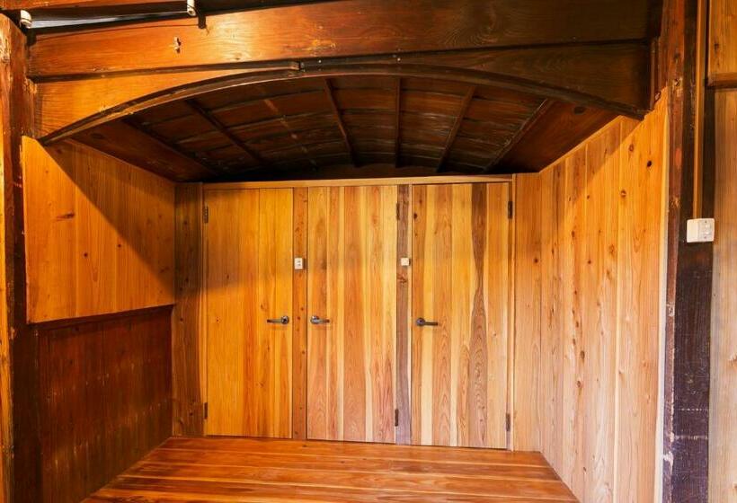 Номер Стандарт, 屋久杉楼 七福