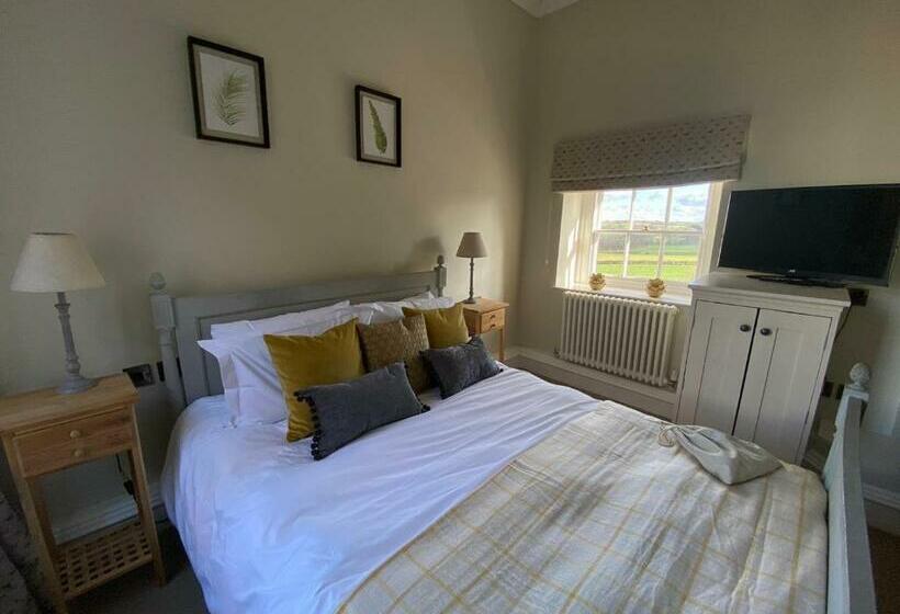 Номер Стандарт Вид на Сад, Kedleston Country House B&b