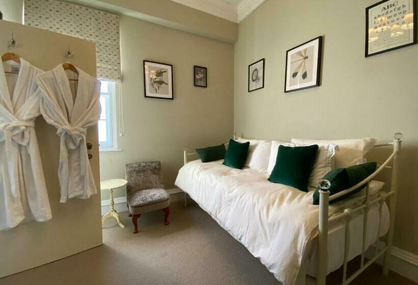 Family Suite, Kedleston Country House B&b