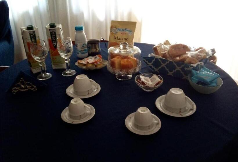 اتاق استاندارد با بالکن, A Casa Di Lidia B&b Gaeta