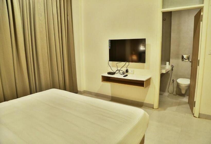 Quarto Deluxe, Ratangarh Palace