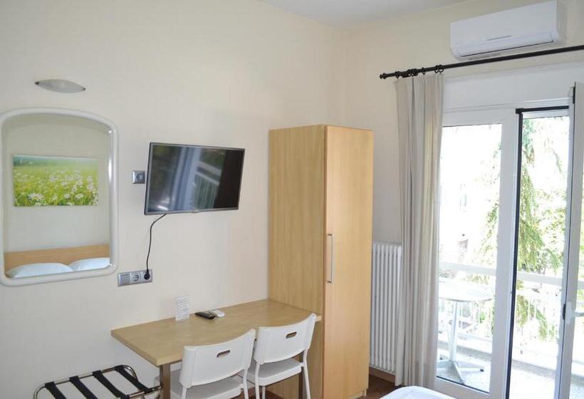 Номер Стандарт с Балконом, Europa   Family And Senior Friendly