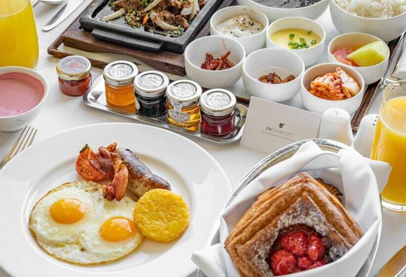 Номер Deluxe Кровать Кинг, Jw Marriott Dongdaemun Square Seoul