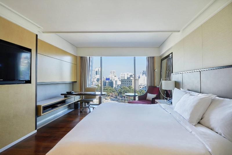 Номер Deluxe Кровать Кинг, Jw Marriott Dongdaemun Square Seoul