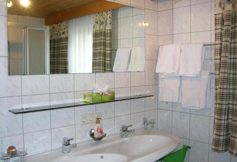 Апартаменты 2 Спальни, Naturerlebnis Lärchenhof