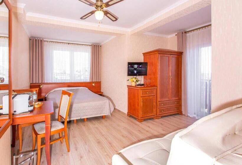 Номер Стандарт Вид на Море, Apartament Rades