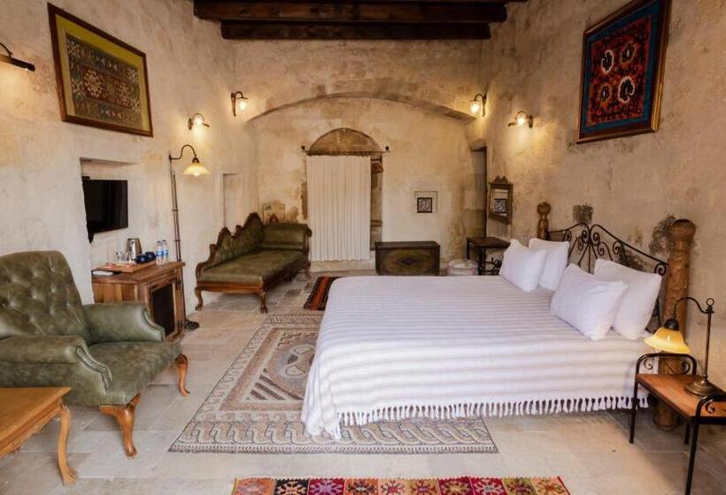 סוויטת ג'וניור, Sultan Cave Suites