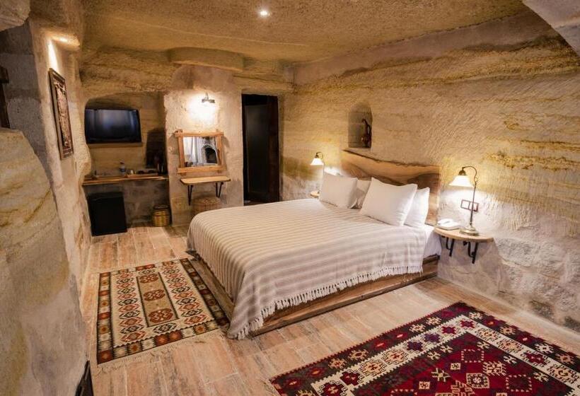 סוויטת ג'וניור, Sultan Cave Suites