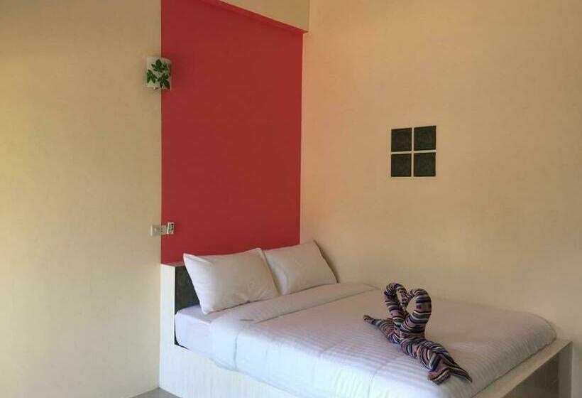 اتاق استاندارد با بالکن, Budchui Guesthouse