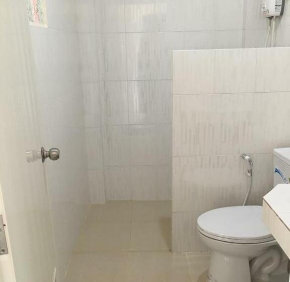اتاق استاندارد, Budchui Guesthouse