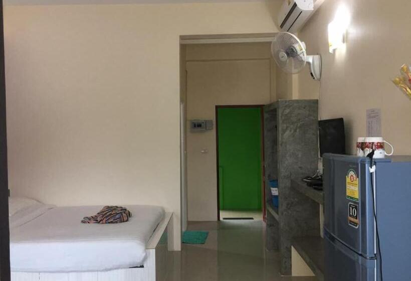 اتاق استاندارد, Budchui Guesthouse