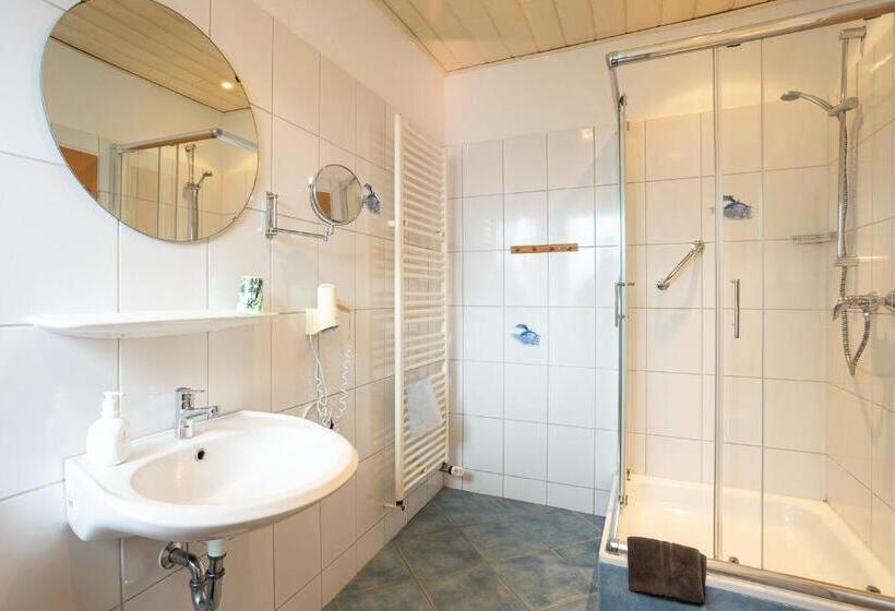 スタンダードシングルルーム, Familien  Und Aparthotel Strandhof