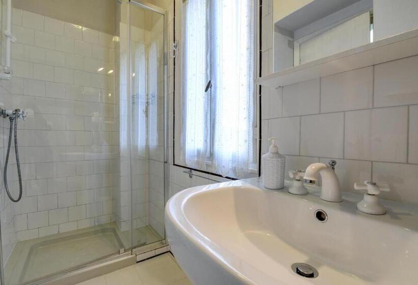 اتاق استاندارد, Il Nido Dei Gufi Bed And Breakfast