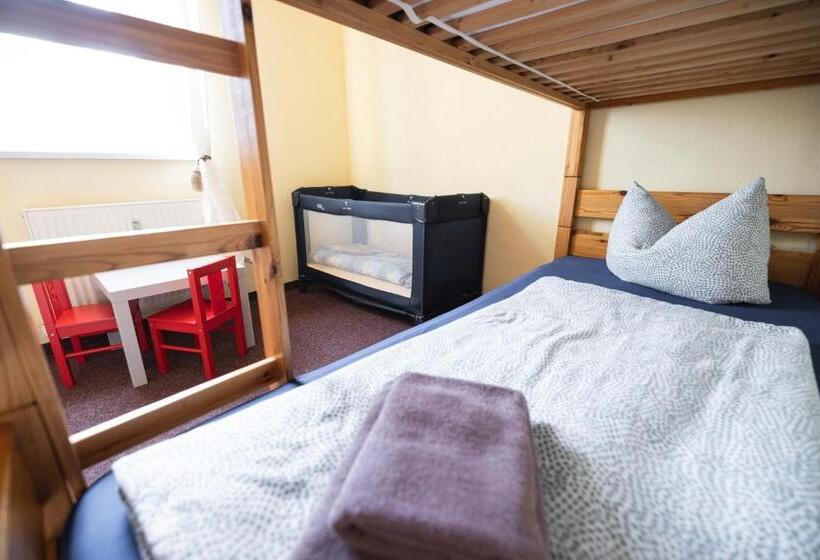 Семейный Номер, Pension Friedrichshof