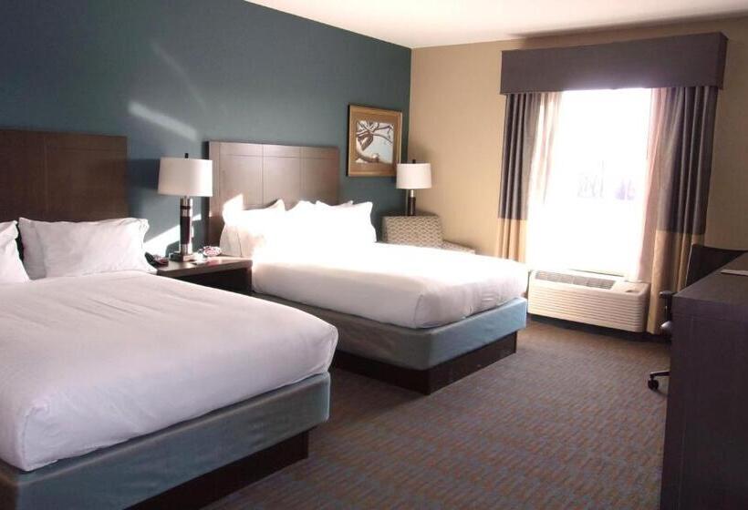 Номер Стандарт Адаптированный для Инвалидов, Holiday Inn Express Hotel & Suites Goldsboro   Base Area, An Ihg