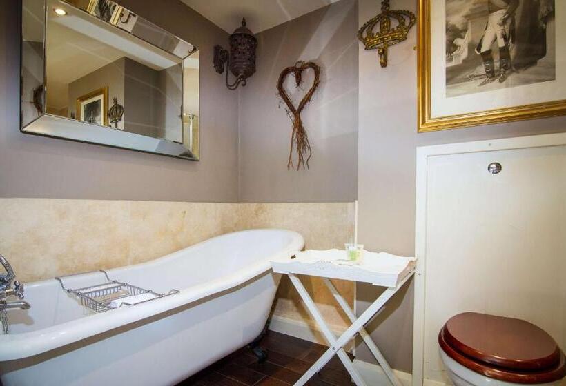 Номер Стандарт, Black Horse Inn
