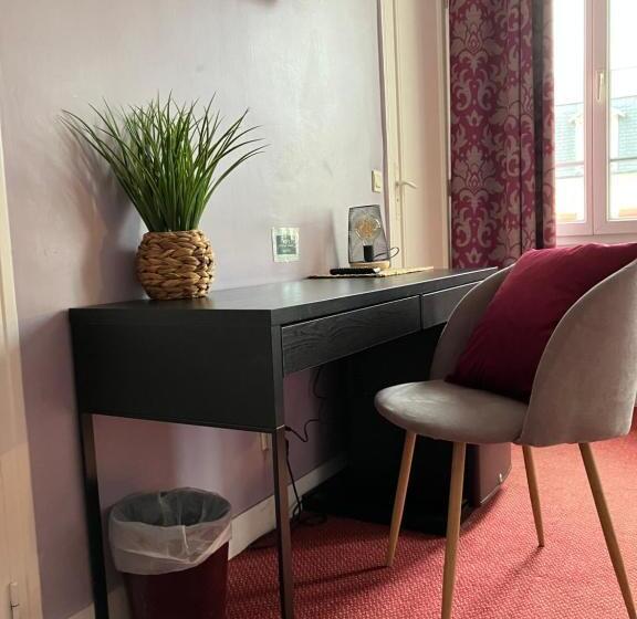 Трехместный Номер Superior, Hôtel De La Côte Fleurie