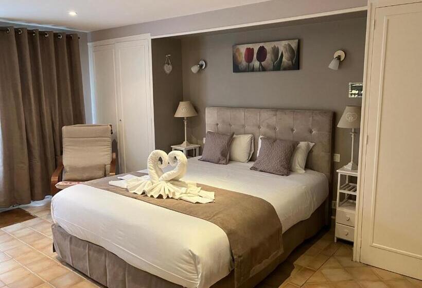 Семейный Номер, Hôtel De La Côte Fleurie