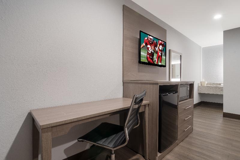 Номер Deluxe, Red Roof Inn Rocky Mount   Battleboro