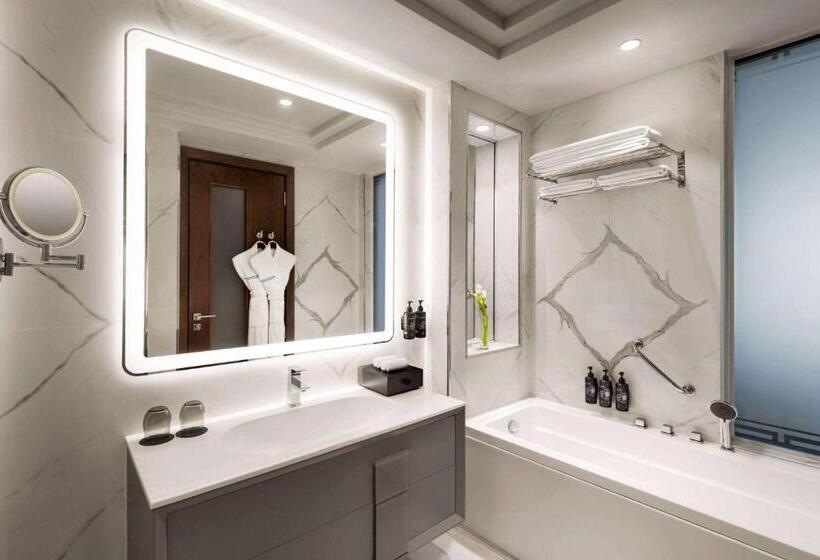 1 Bedroom Apartment Sea View, Wyndham Grand Doha West Bay Beach