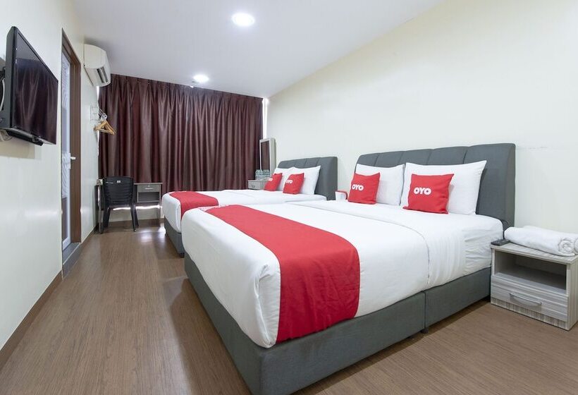 Suite Familiare, Oyo 90380 Hotel Jasin