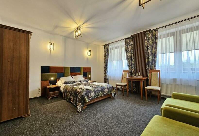 Номер Стандарт, Restauracja Hotel Imperial
