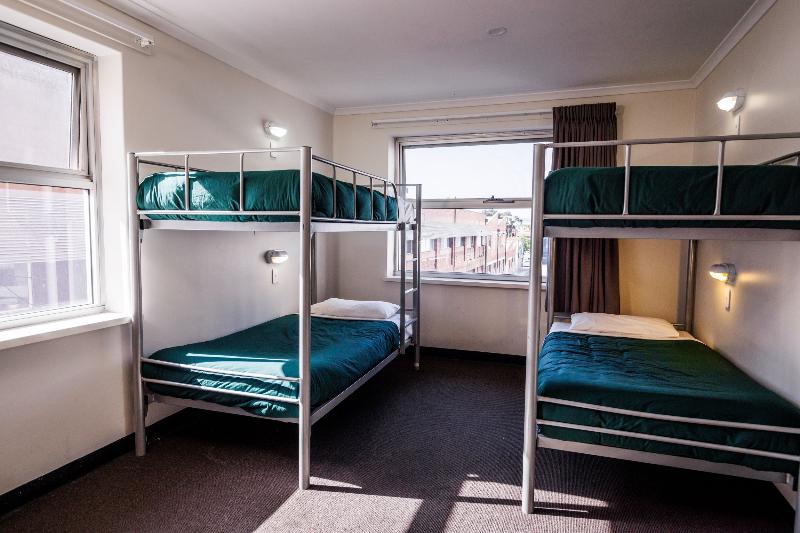 Кровать в Общей Комнате, Yha Adelaide Central