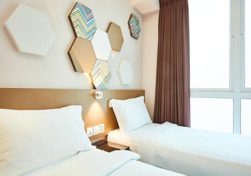 Номер Deluxe, Fx Hotel Pattaya