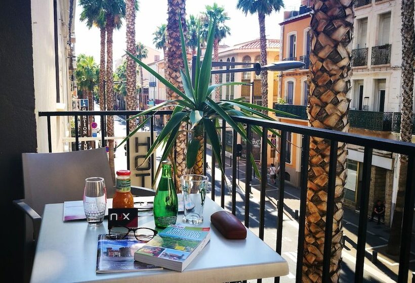 Номер Superior с Балконом, Nyx Hôtel Indépendant