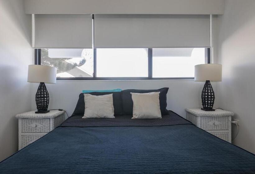 침실 3개 바다 전망 아파트, Spindrift On The Beach   Absolute Beachfront
