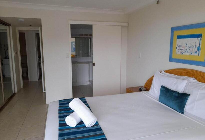 침실 1개 아파트, Zenith Ocean Front Apartments