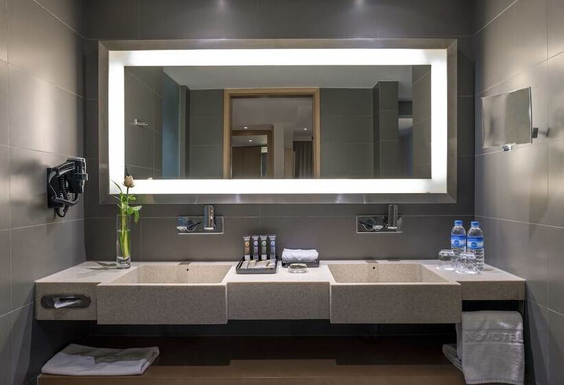 اتاق لوکس, Novotel Yangon Max
