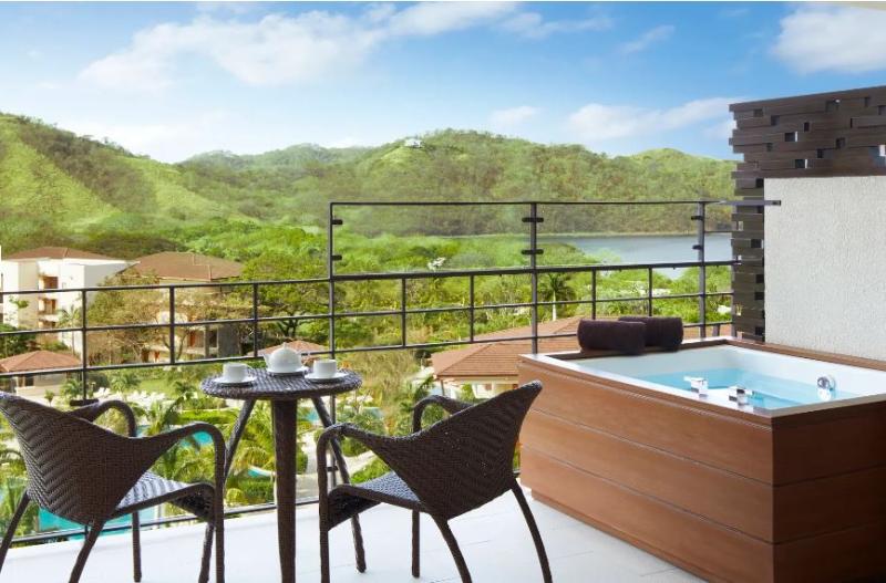 주니어 스위트 킹사이즈 침대, Dreams Las Mareas All Inclusive