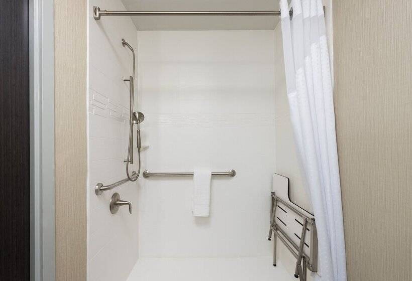 Люкс Адаптированный для Инвалидов, Holiday Inn Express And Suites Norman, An Ihg