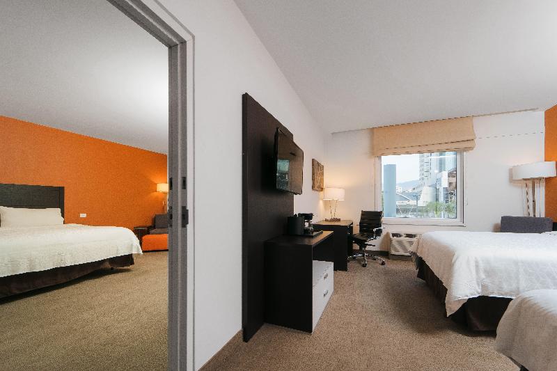 اتاق استاندارد با تخت بزرگ برای معلولان, Holiday Inn Express Tegucigalpa, An Ihg