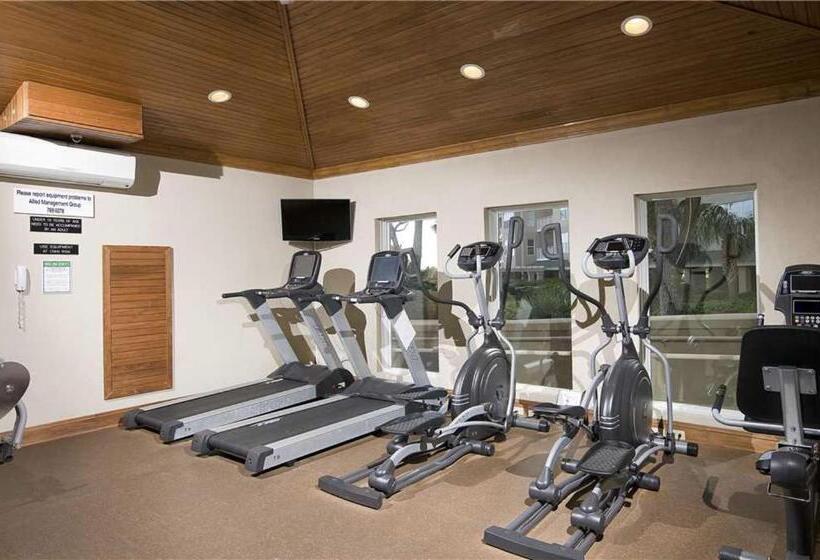 Апартаменты 1 Спальня, Hampton Place 5501