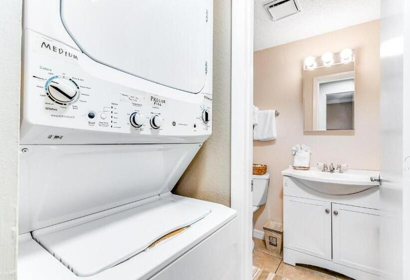 בית, 2 חדרי שינה, Sunset Villa 2