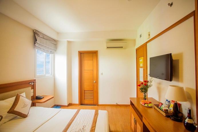 اتاق لوکس با چشم‌انداز شهر, Dendro Beachfront